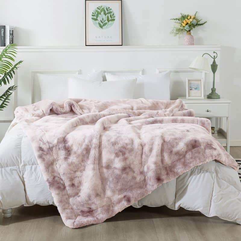 שמיכת קטיפה תינוק דגם מינק אקסלוסיב גודל 80/97 ס"מ צבע ורוד