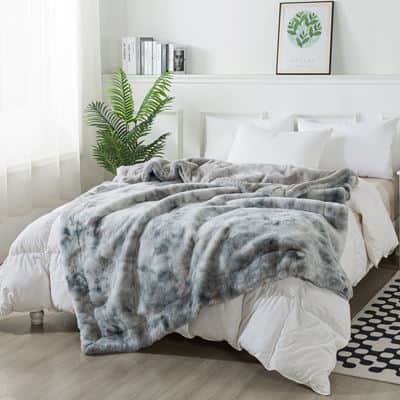 שמיכת קטיפה יחיד דגם מינק אקסלוסיב יוקרתית גודל : 150/200 צבע אפור