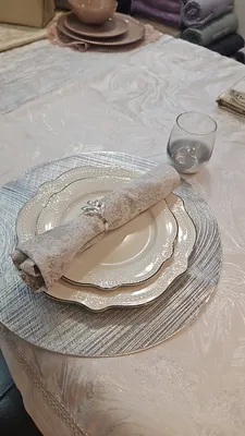 מפה שולחן יוקרתית דגם ברוקלין זהב מבחר מידות החל מ-