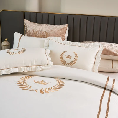 סט מצעים זוגי רחב 180/200 100% כותנה סאטן דגם רויאליטי כתר זהב C1