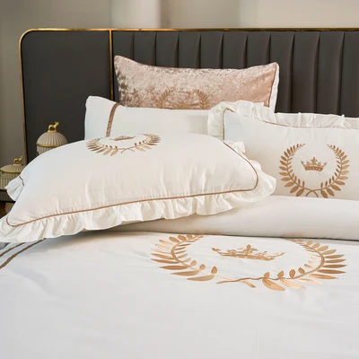 סט מצעים זוגי 160/200 100% כותנה סאטן דגם רויאליטי כתר זהב C1