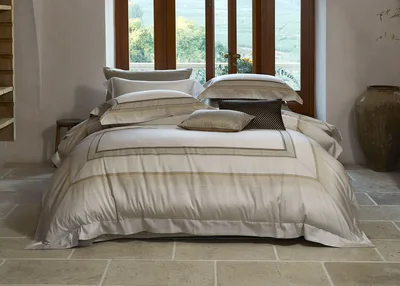 סט מצעים זוגי רחב 180/200 דגם מלודי